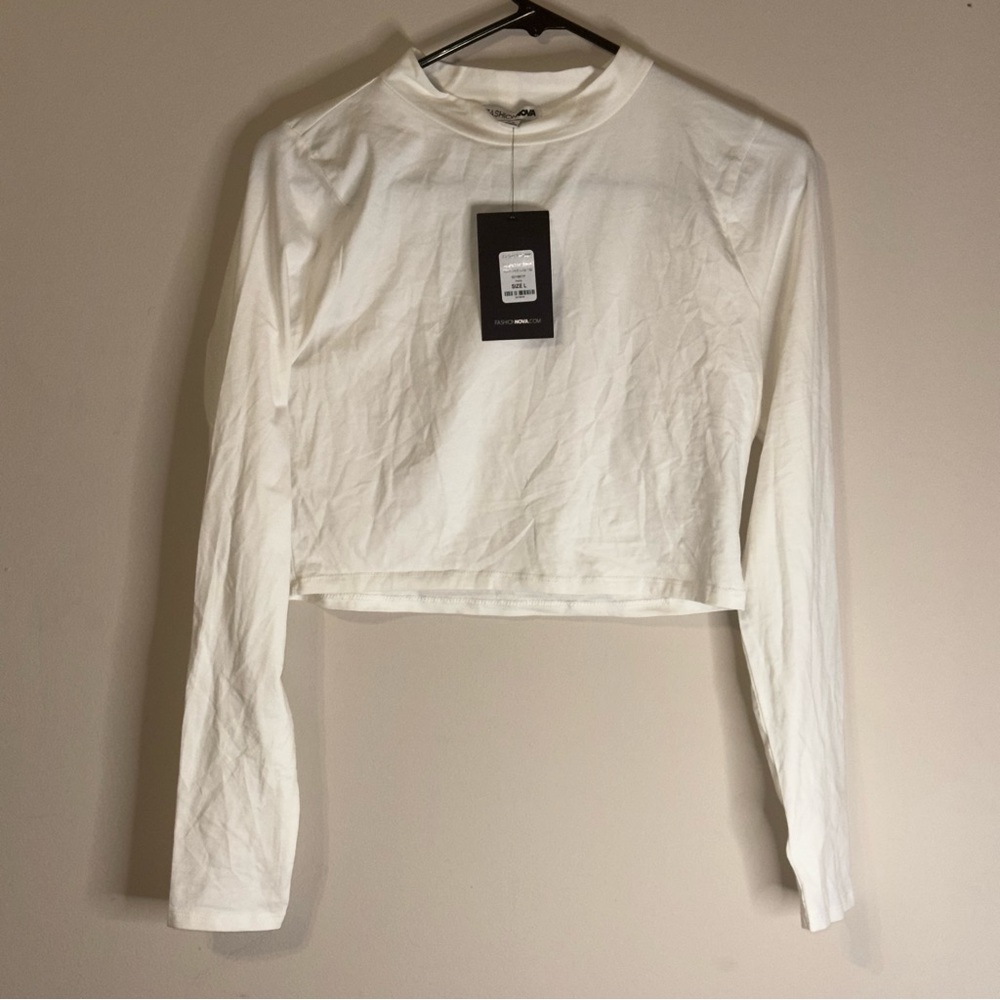 Fashion Nova Classic Ivory long sleeve mock neck crop top